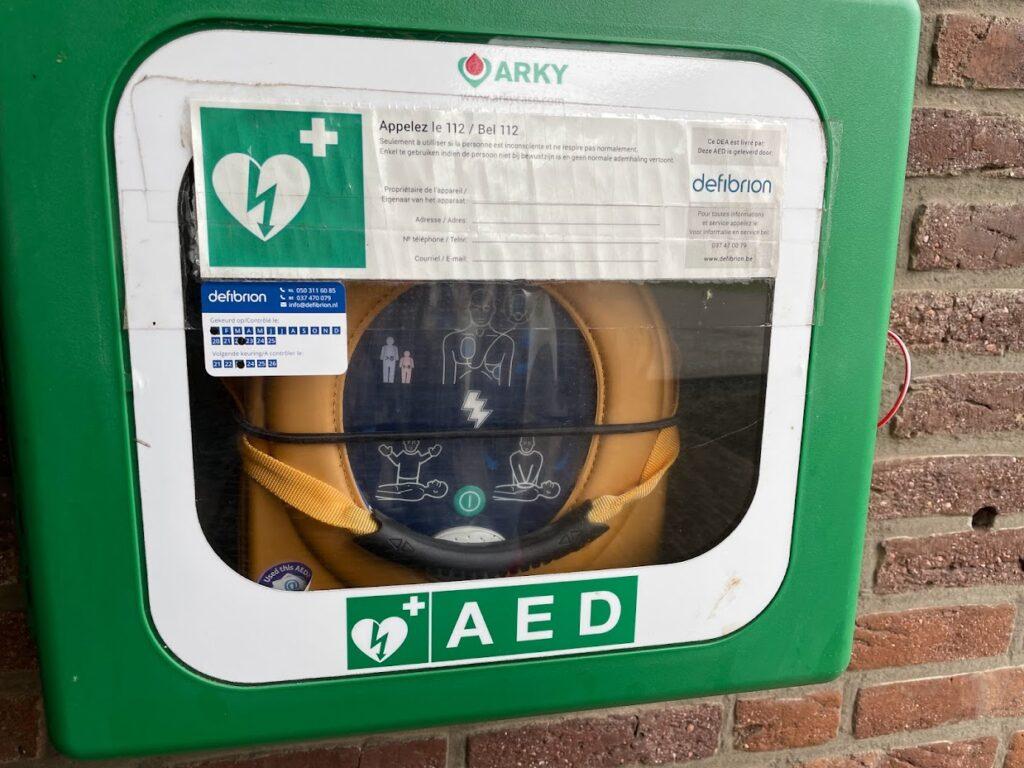 Automated External Defibrillator (AED)